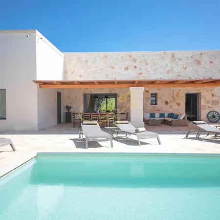 Td Villa Trulli Il Bergamotto Pool Med Charm Ostuni