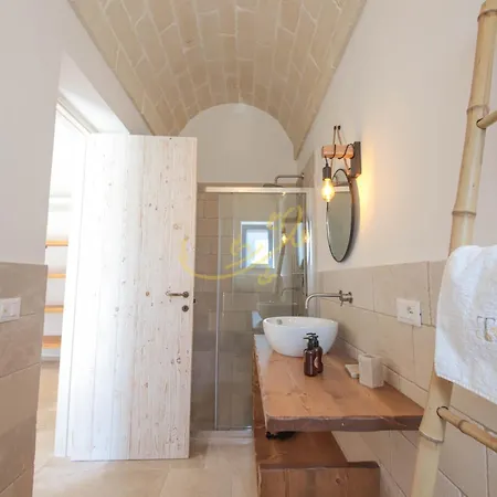 Td E Trulli Il Bergamotto With Pool & Medcharm וילה