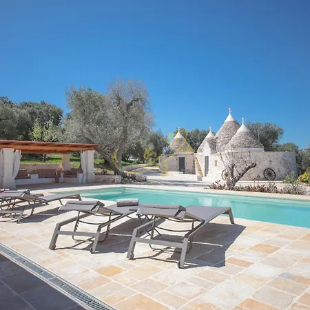 Td E Trulli Il Bergamotto With Pool & Medcharm أوستوني