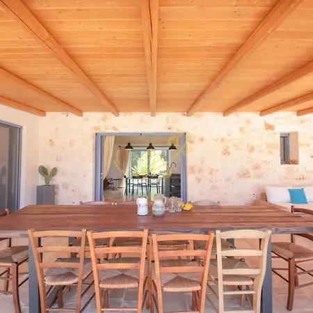 Td E Trulli Il Bergamotto With Pool & Medcharm